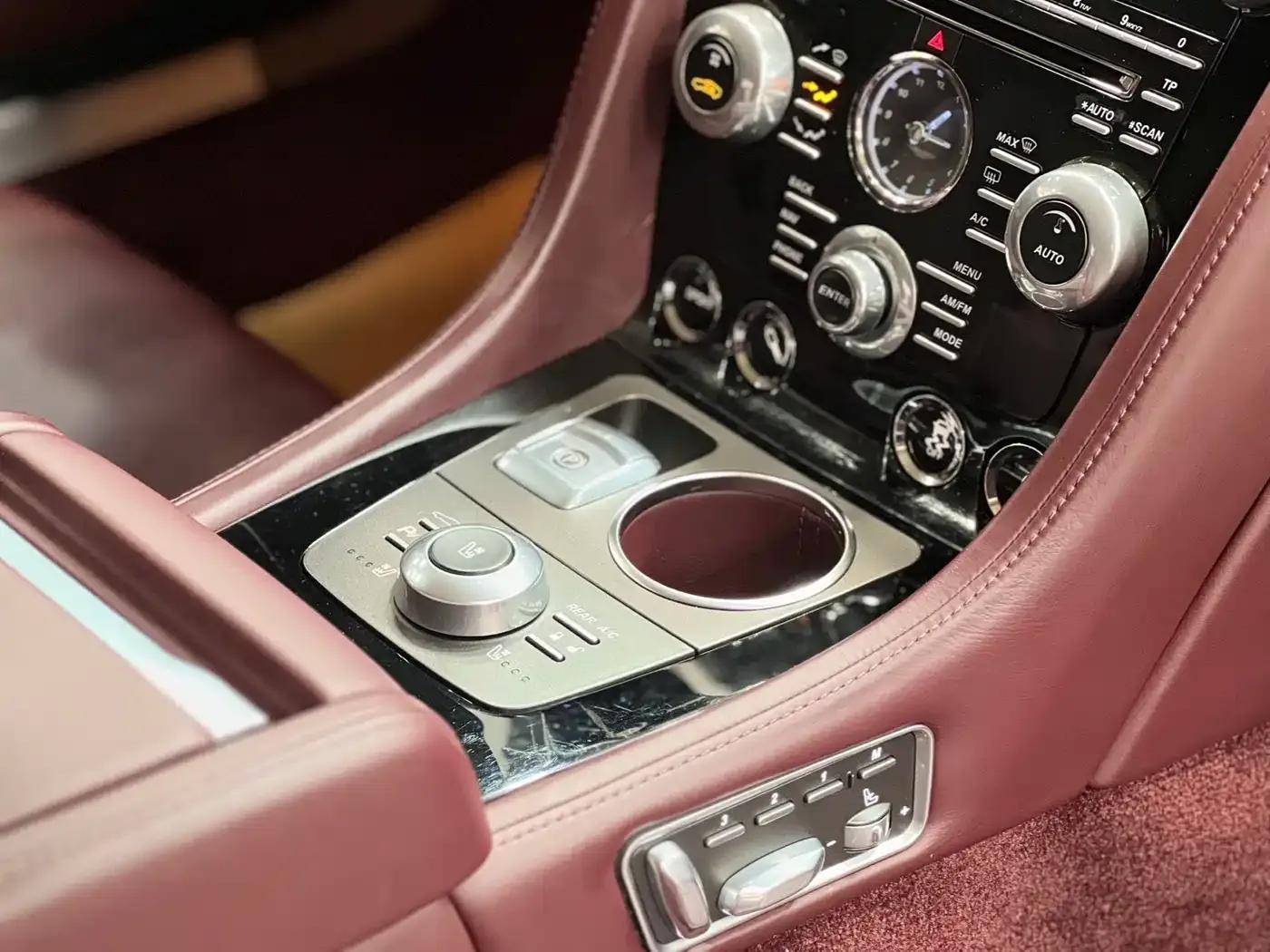 2013 Rapide 6.0L S — миниатюра 21