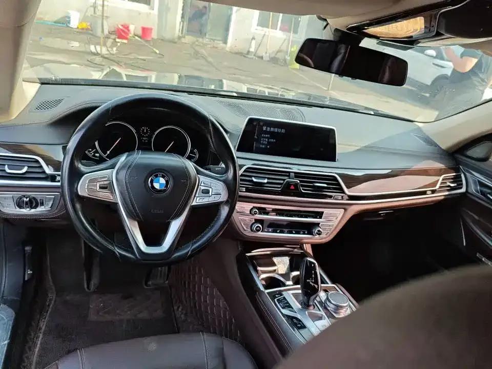 2016 BMW 7 Series 730Li Leading Edition — миниатюра 5