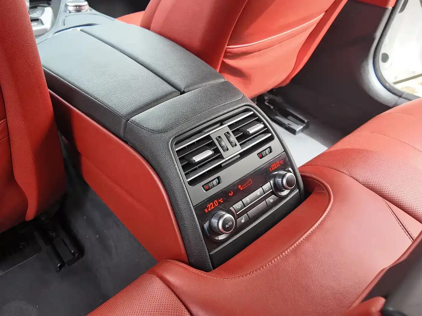 2015 BMW M6 Gran Coupe — миниатюра 16