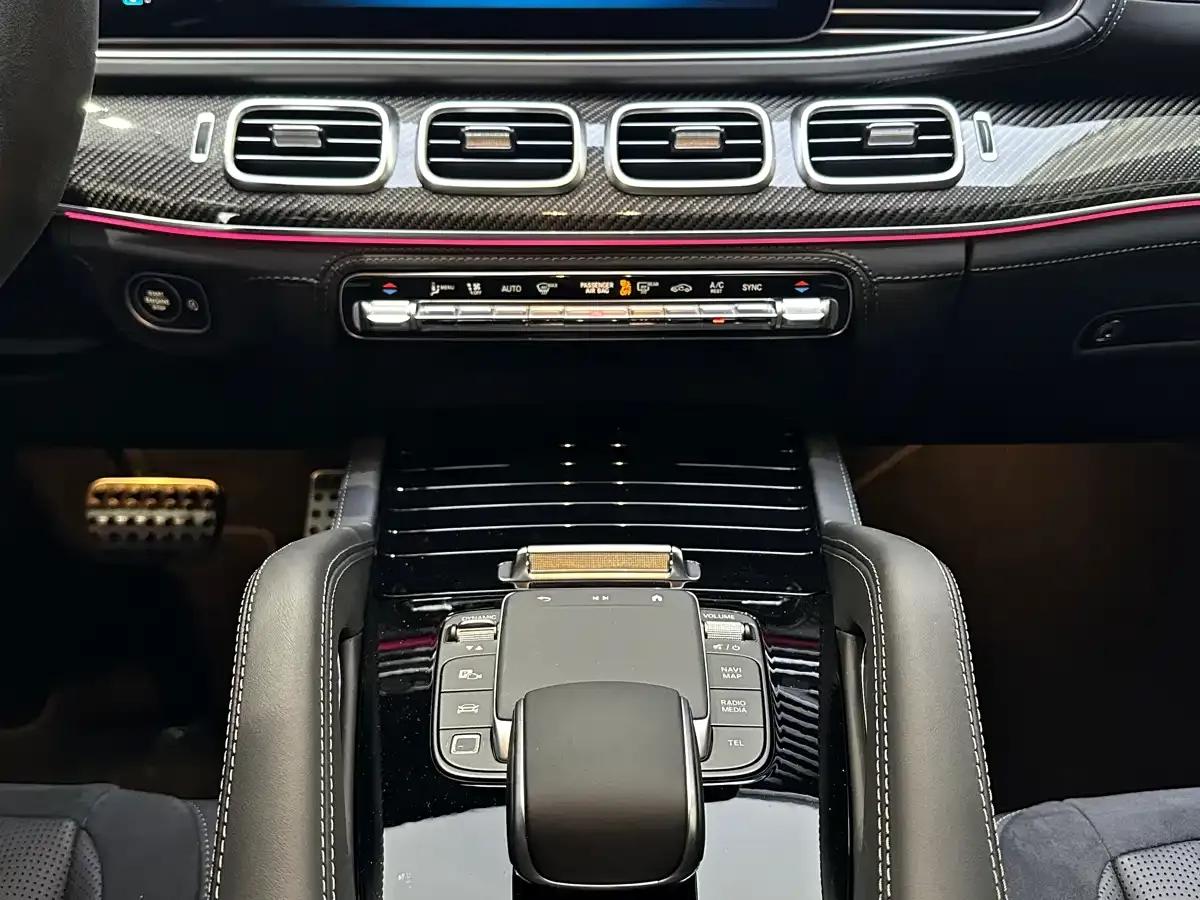 2024 Mercedes-Benz GLS AMG 63 4MATIC+ — миниатюра 12