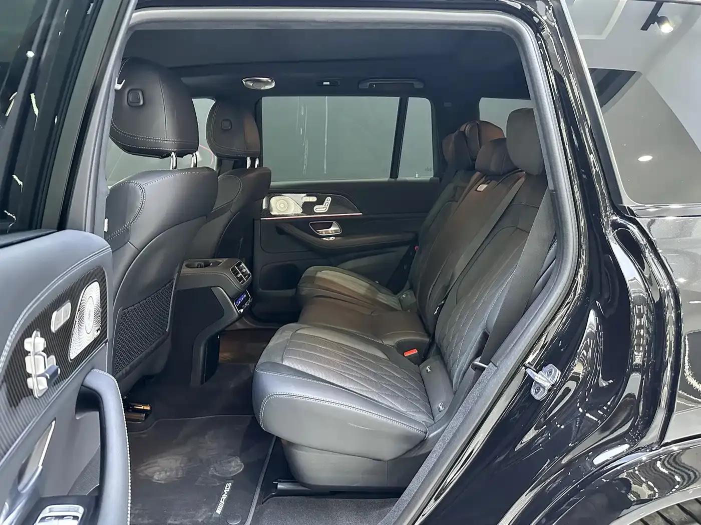 2024 Mercedes-Benz GLS AMG 63 4MATIC+ — миниатюра 19