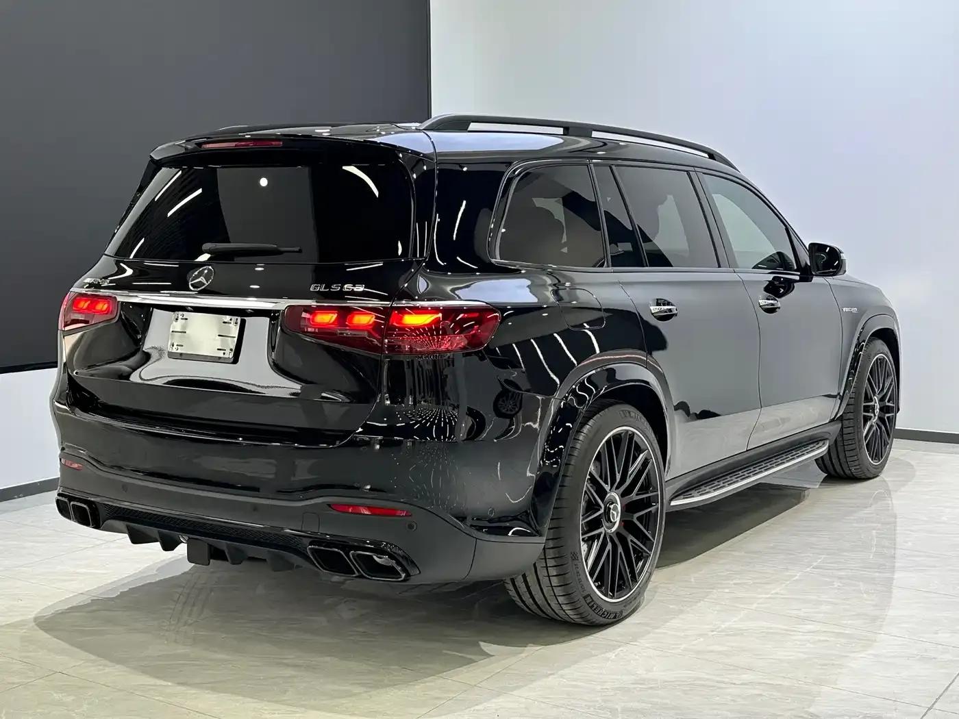 2024 Mercedes-Benz GLS AMG 63 4MATIC+ — миниатюра 5