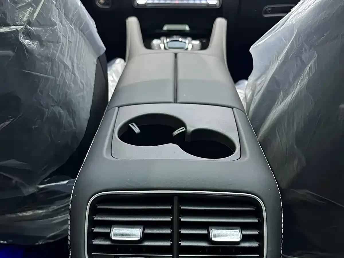 2024 Mercedes-Benz GLS AMG 63 4MATIC+ — миниатюра 11