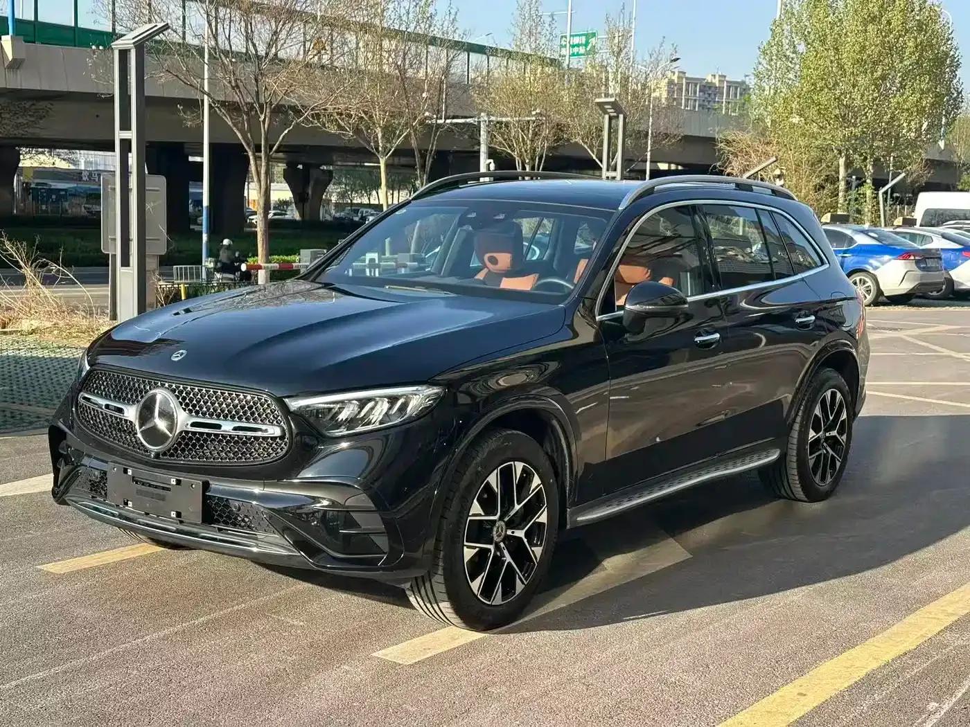 Mercedes-Benz GLC PHEV 2025 350 e L 4MATIC Classic Edition — миниатюра 1