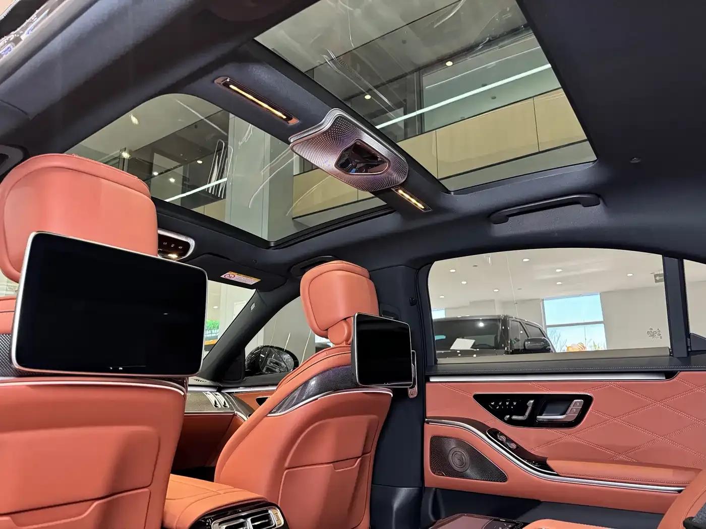 2024 Mercedes-Benz S-Class AMG PHEV — миниатюра 9