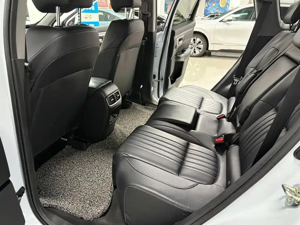 2022 Honda Breeze e:PHEV Premium Edition — миниатюра 12