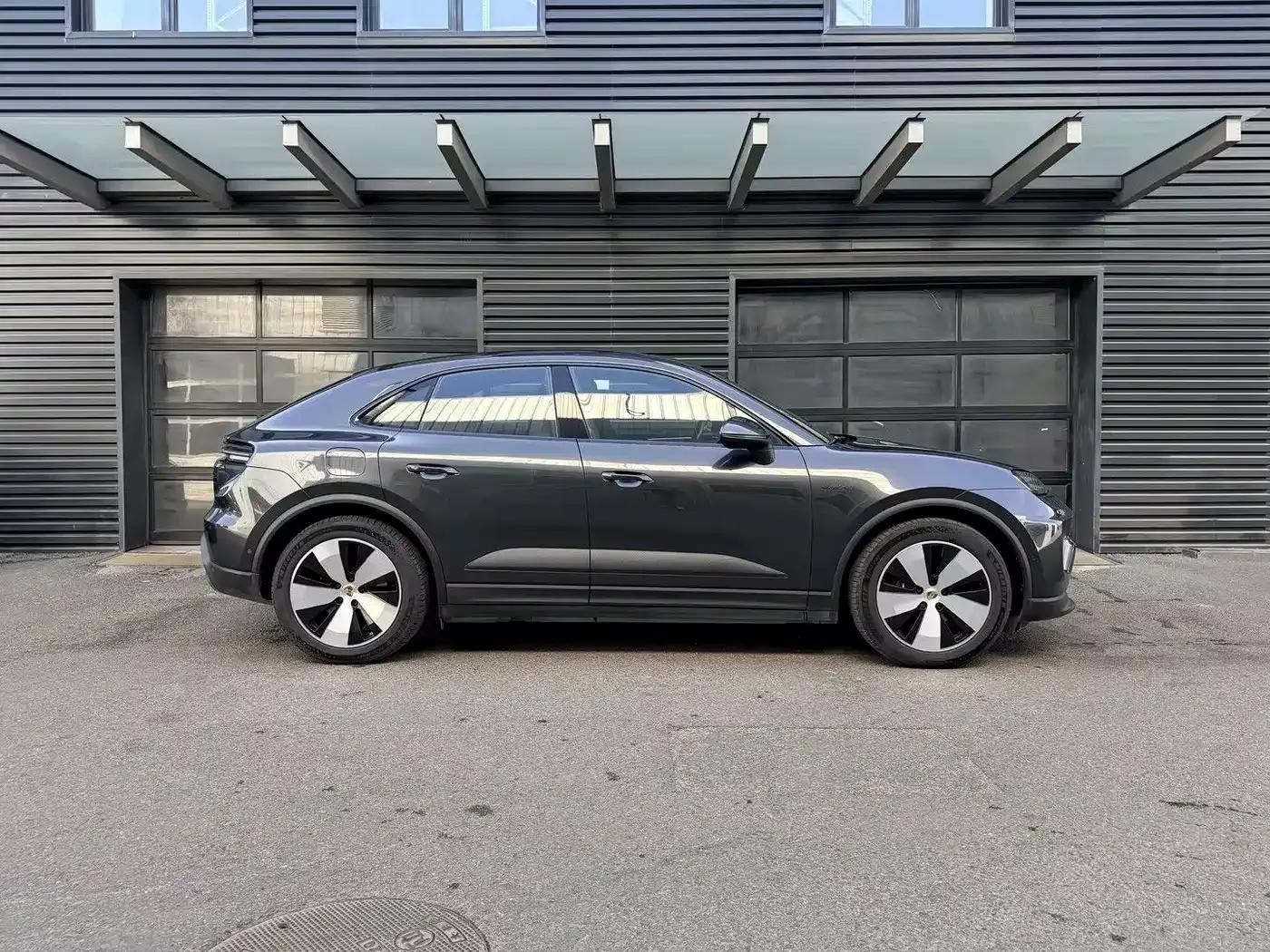 Macan 4 New Energy — миниатюра 4