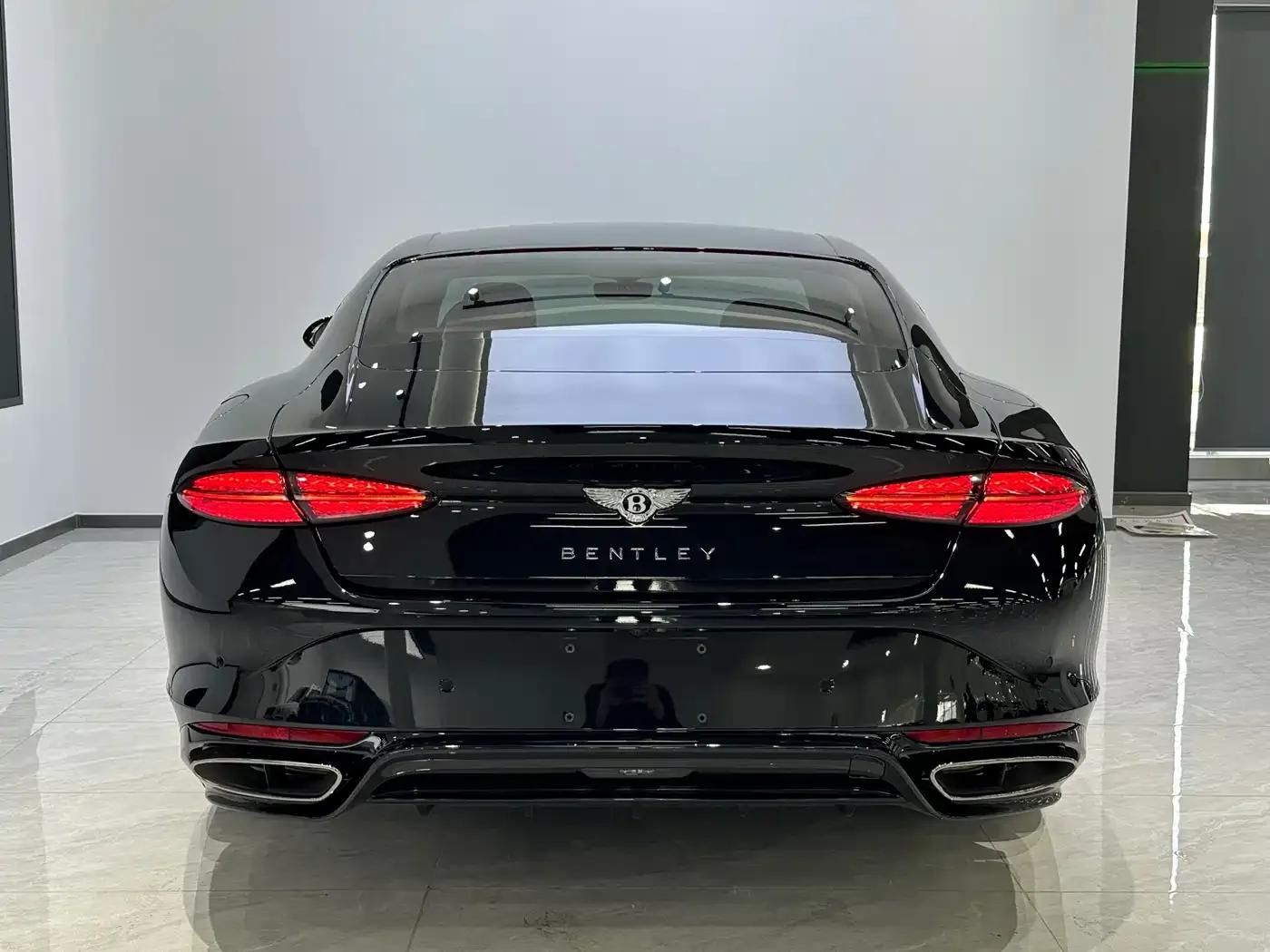 2025 Continental Plug-in Hybrid GT Ultimate Edition — миниатюра 5