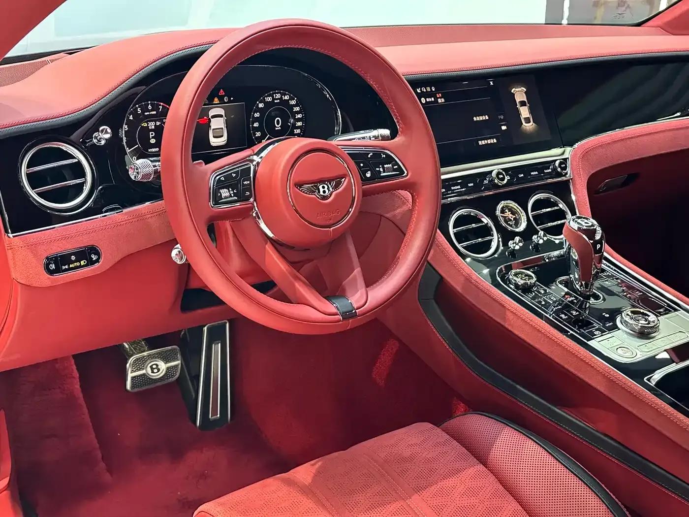 2025 Continental Plug-in Hybrid GT Ultimate Edition — миниатюра 8