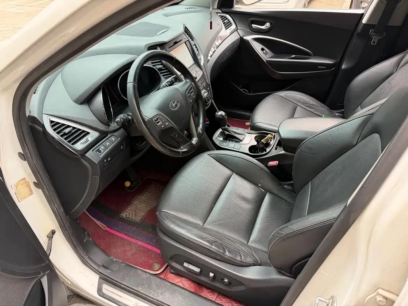 Geely Grand Hyatt 2013 3.0L 7-seater 4WD Comfort Edition — миниатюра 4