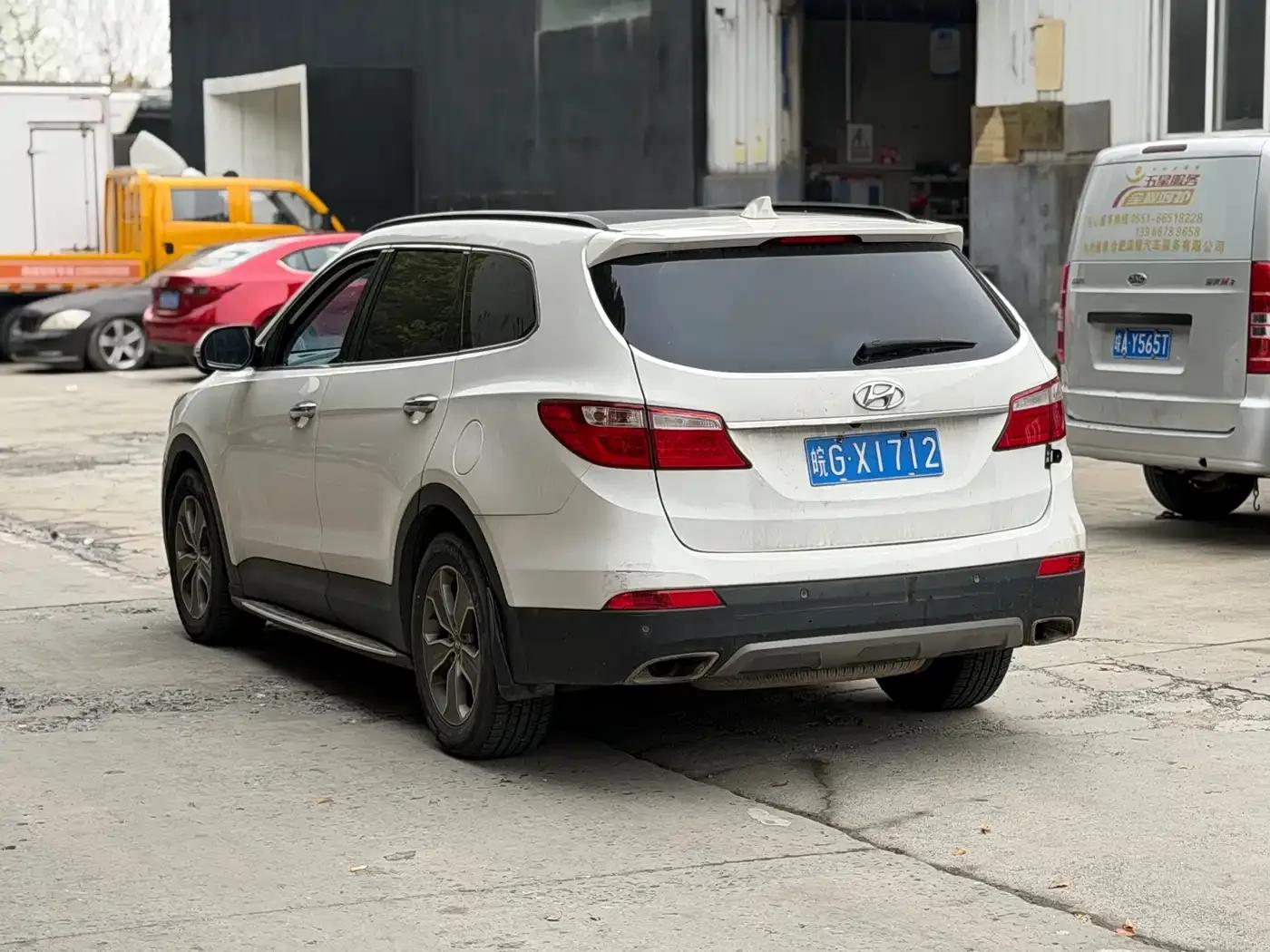 Geely Grand Hyatt 2013 3.0L 7-seater 4WD Comfort Edition — миниатюра 7
