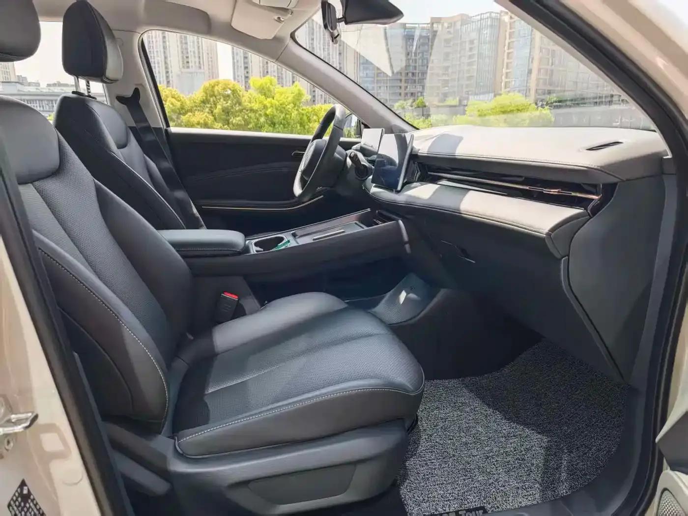 Baojun E6 2026 500km Enjoy Edition — миниатюра 12