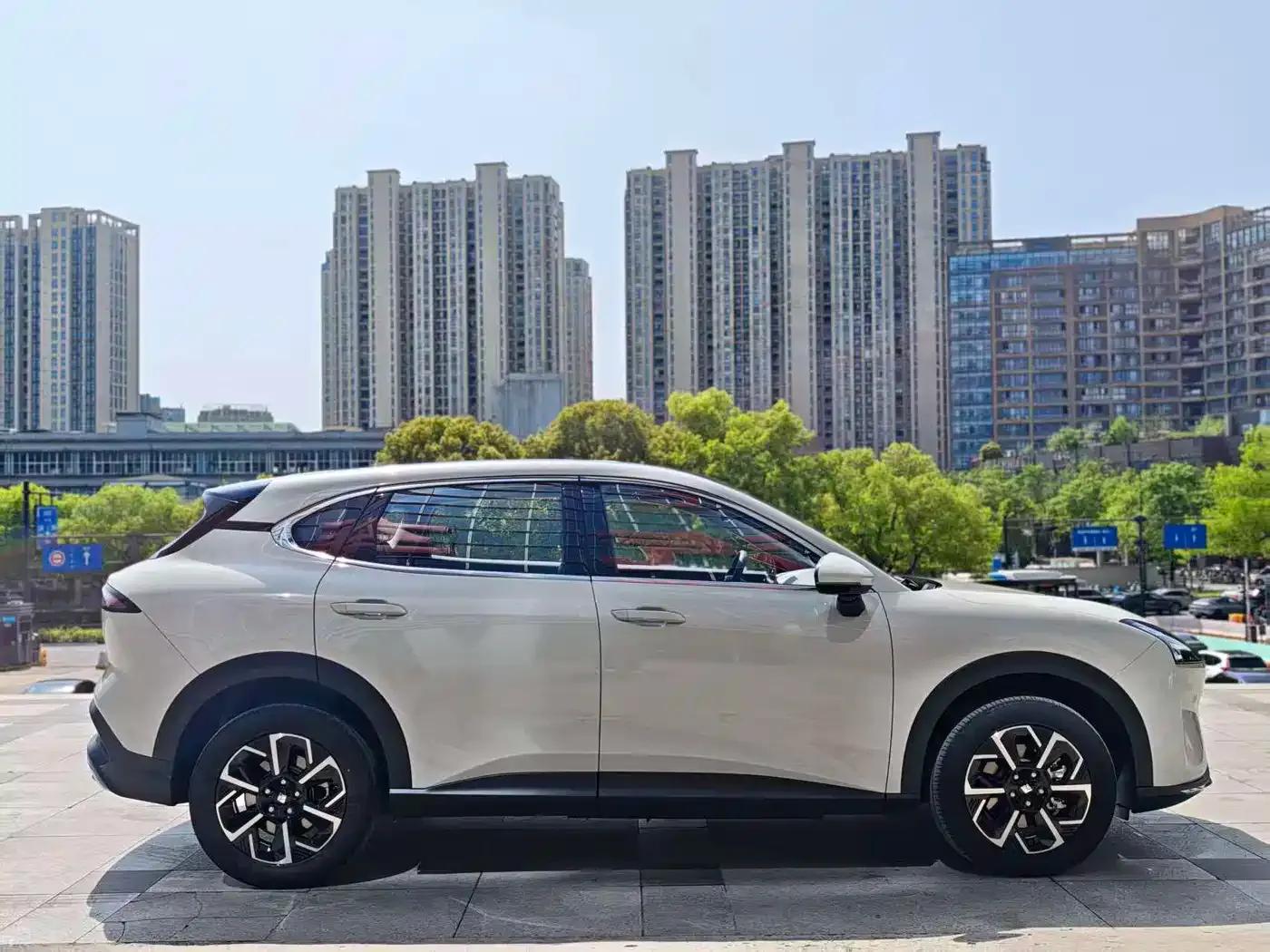Baojun E6 2026 500km Enjoy Edition — миниатюра 8