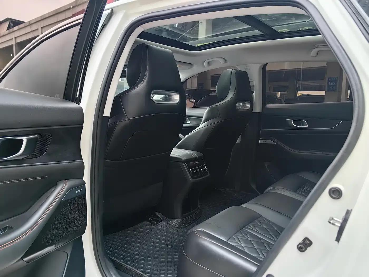 Changan UNI-K Smart Electric iDD 2022 Blue Whale iDD 130km 1.5T Excellent Edition — миниатюра 5