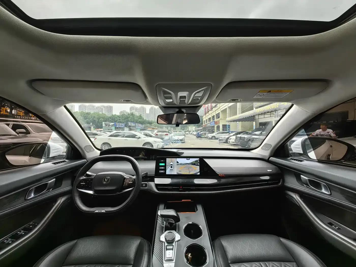 Changan UNI-K Smart Electric iDD 2022 Blue Whale iDD 130km 1.5T Excellent Edition — миниатюра 6