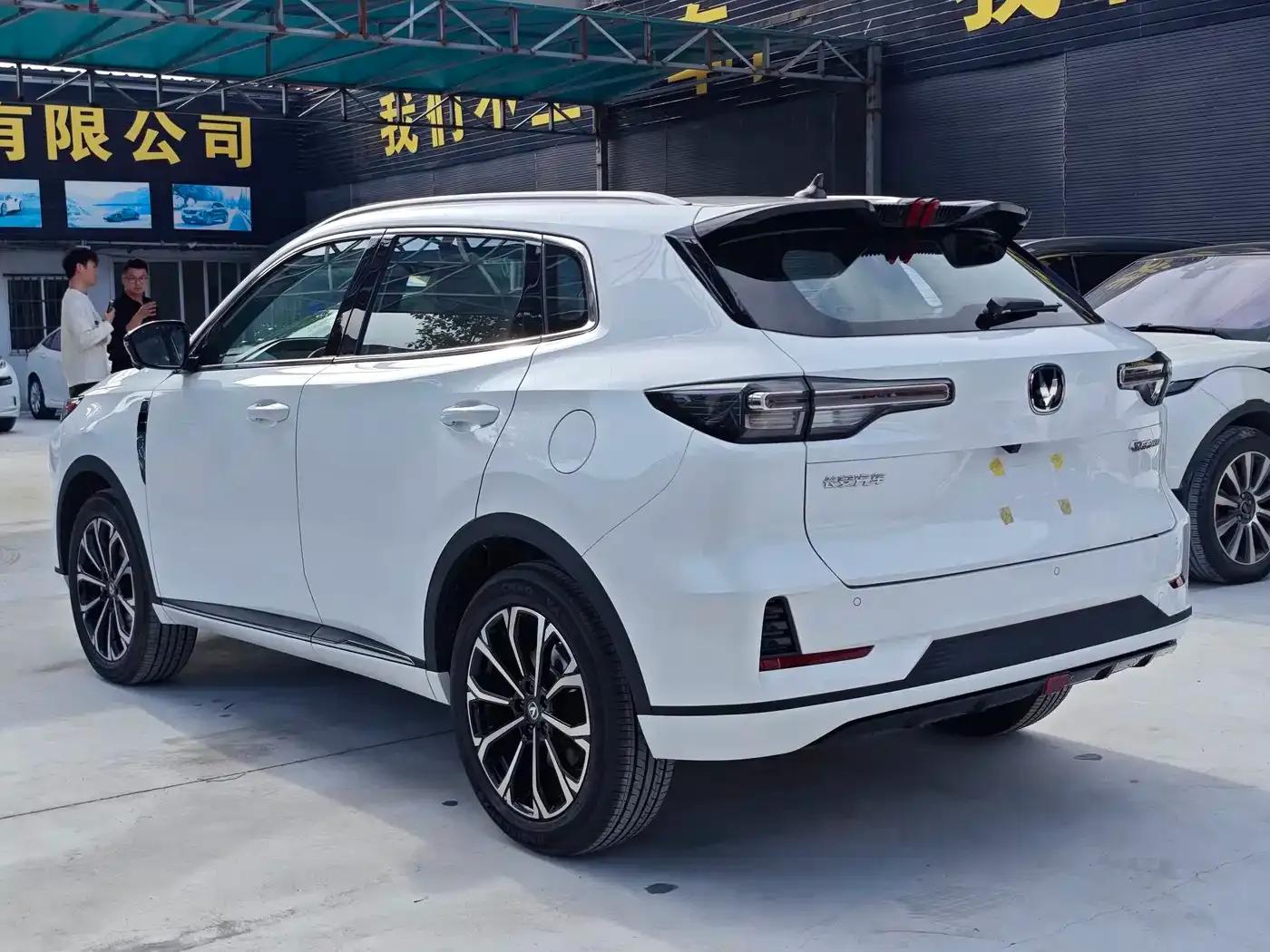 Changan CS55PLUS PHEV 2025 Smart New Blue Whale 125km Battleship Edition — миниатюра 6