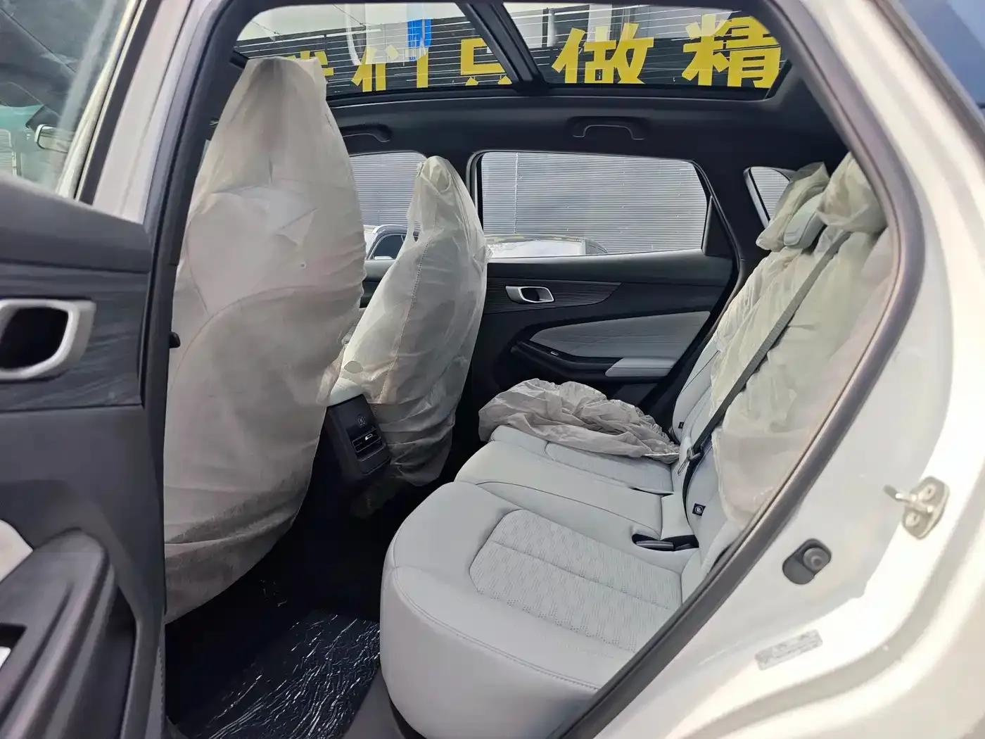 Changan CS55PLUS PHEV 2025 Smart New Blue Whale 125km Battleship Edition — миниатюра 8