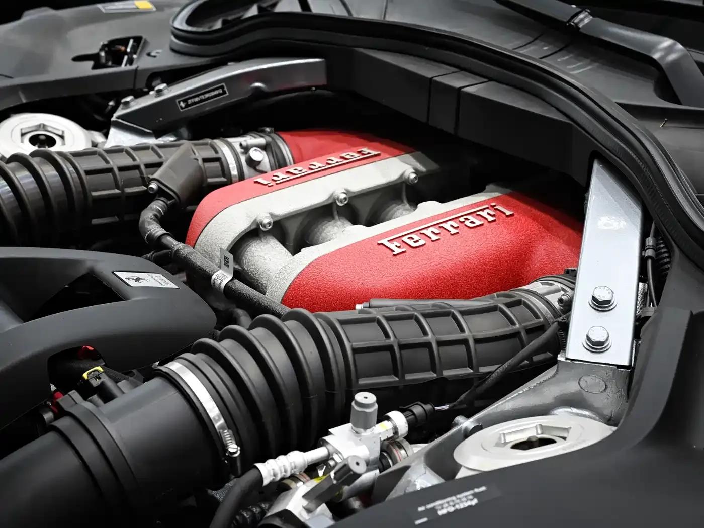2023 Purosangue 6.5L V12 — миниатюра 21