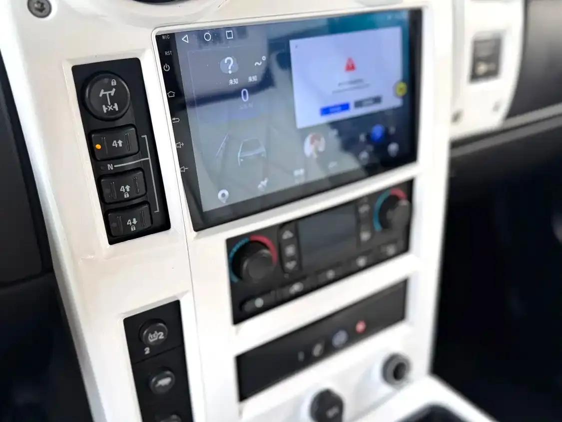 2004 Hummer H2 6.0 AT — миниатюра 15