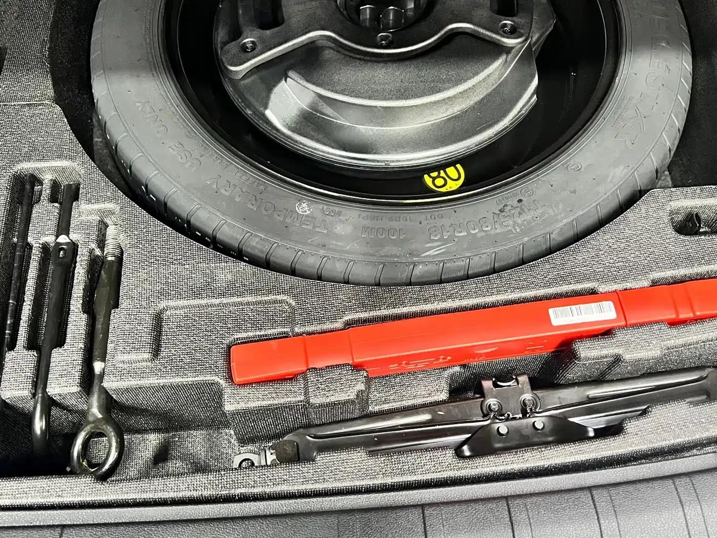 Geely Xingyue S 2021 2.0TD Automatic 2WD Lightning Edition — миниатюра 30