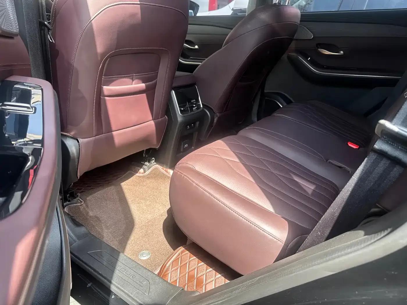 Jetour X90 PRO 2024 1.6T DCT Luxury Edition 7-seater — миниатюра 11