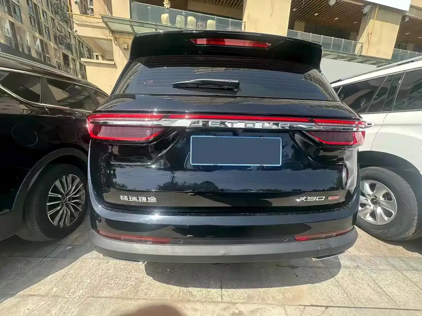 Jetour X90 PRO 2024 1.6T DCT Luxury Edition 7-seater — миниатюра 15