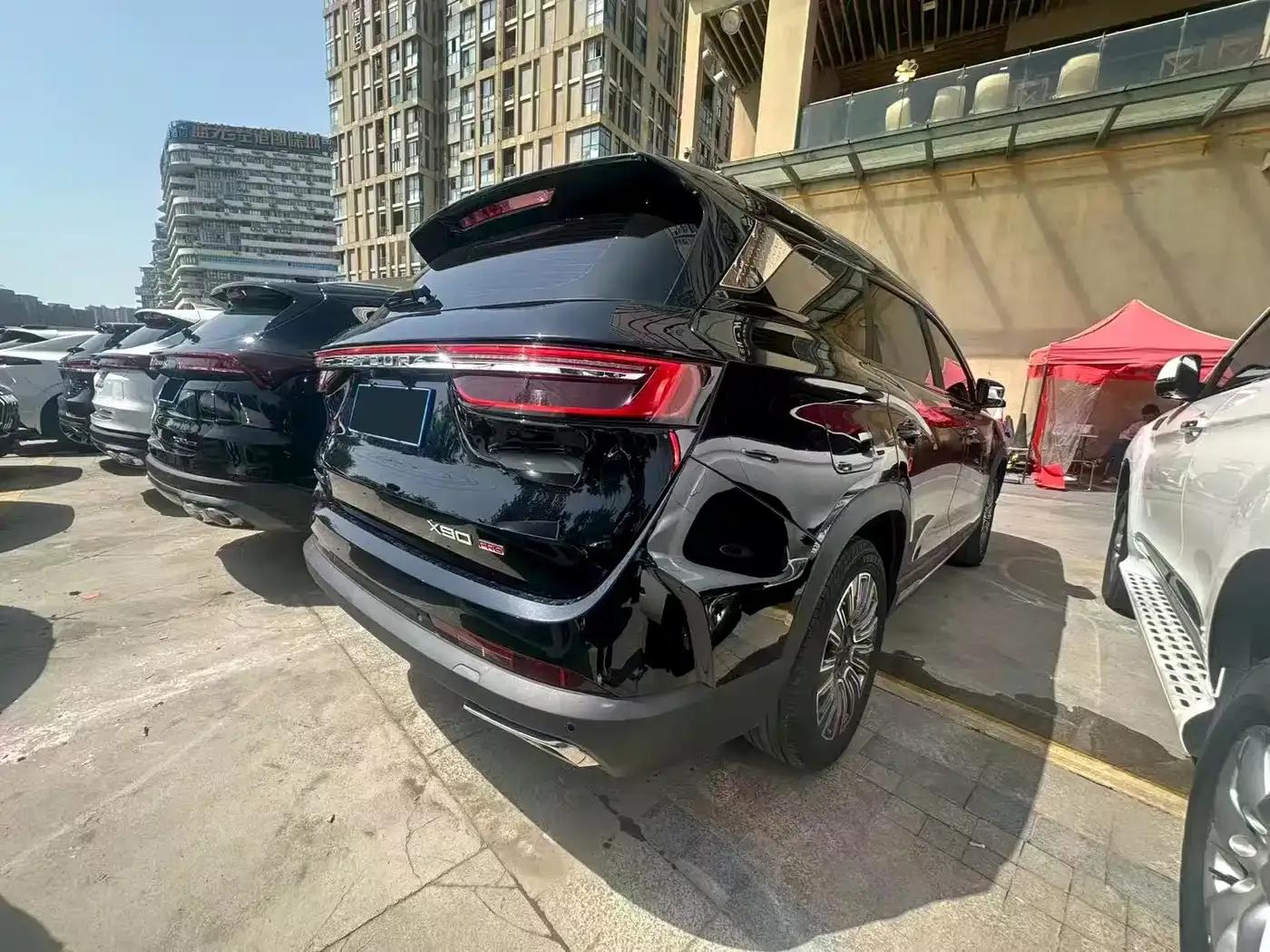 Jetour X90 PRO 2024 1.6T DCT Luxury Edition 7-seater — миниатюра 16