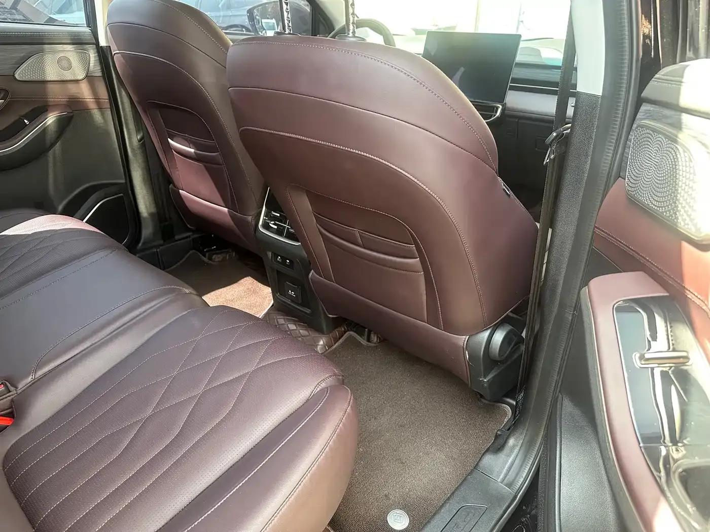 Jetour X90 PRO 2024 1.6T DCT Luxury Edition 7-seater — миниатюра 7