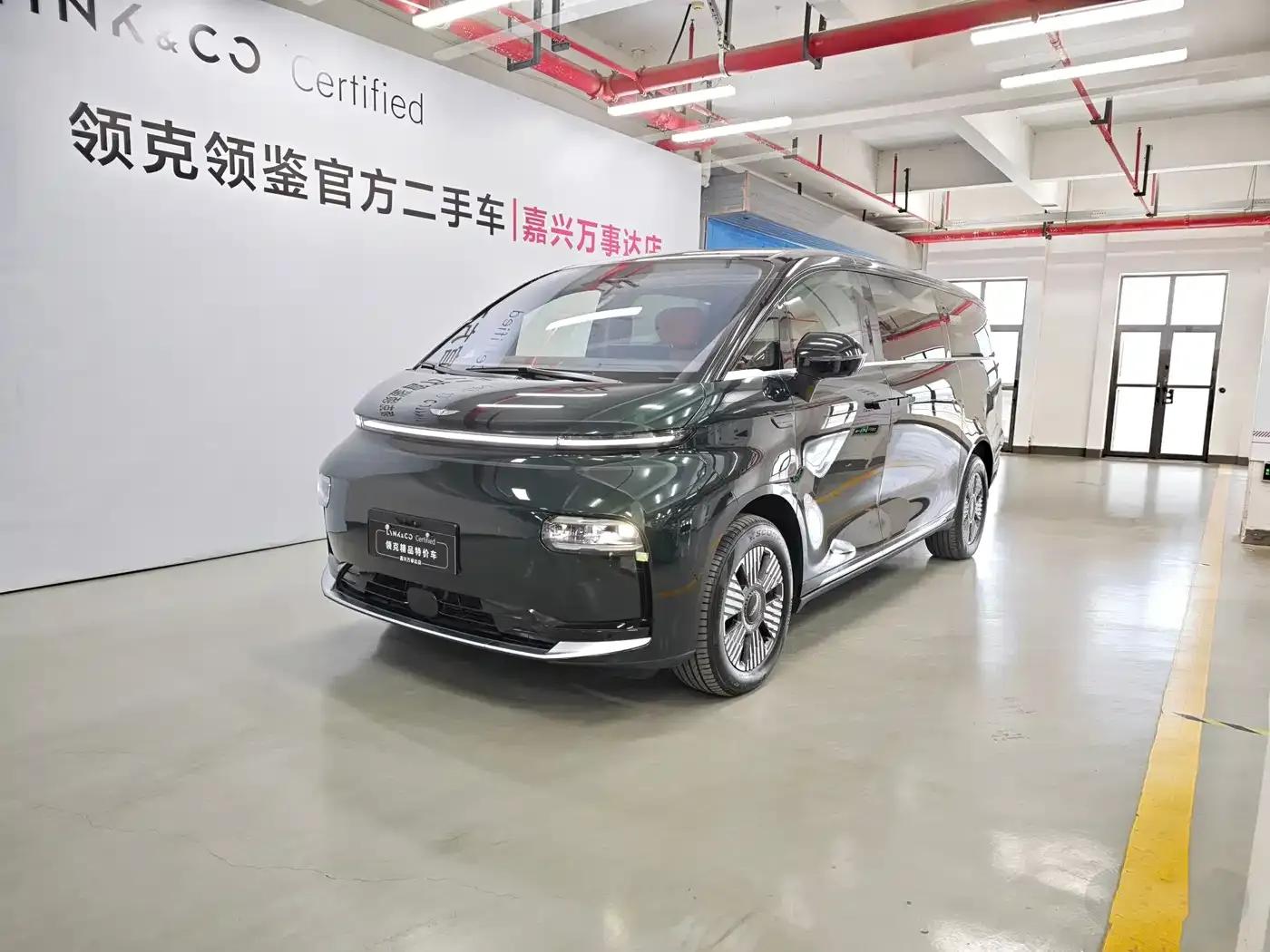 Wingzhen L380 2024 Model, 140-degree, 6-seater, 4WD Ultra — миниатюра 1
