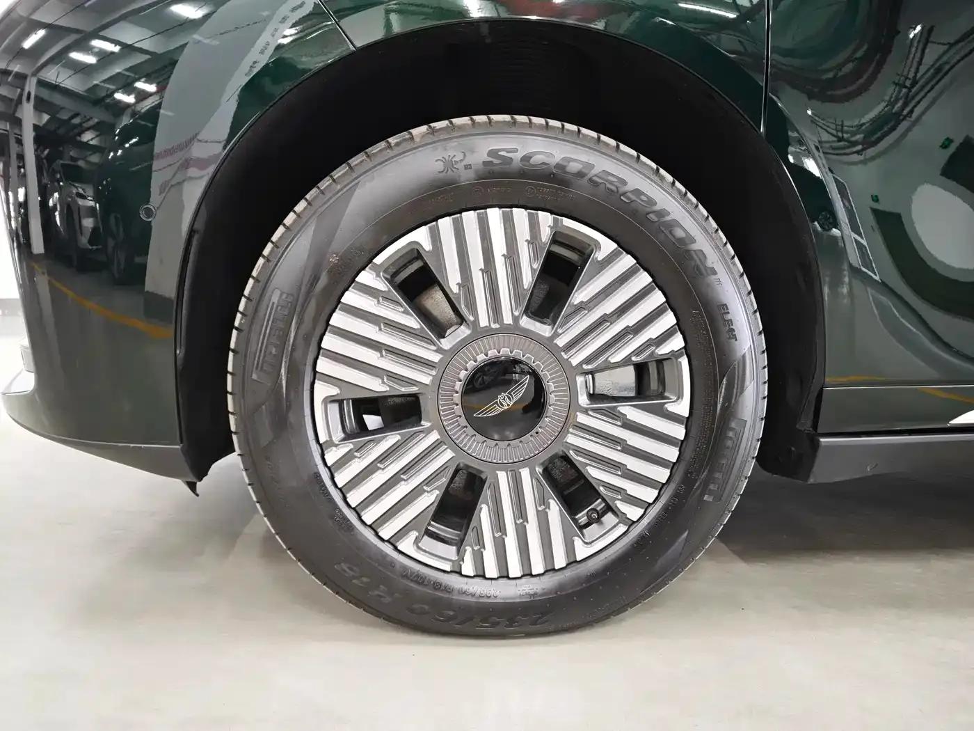 Wingzhen L380 2024 Model, 140-degree, 6-seater, 4WD Ultra — миниатюра 16