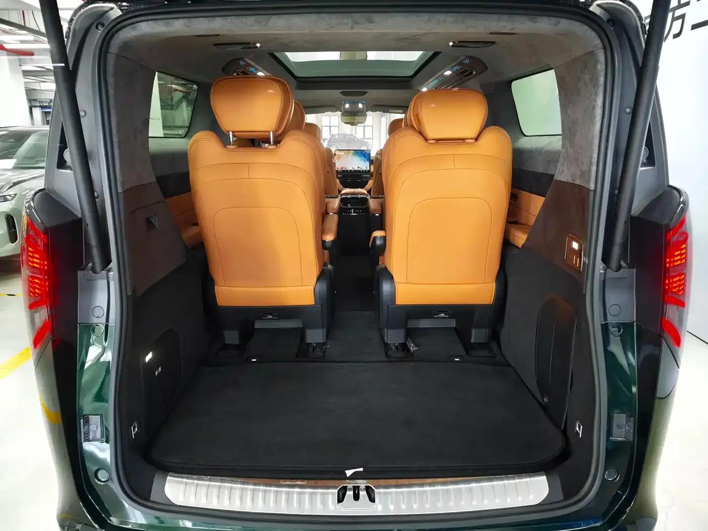 Wingzhen L380 2024 Model, 140-degree, 6-seater, 4WD Ultra — миниатюра 18