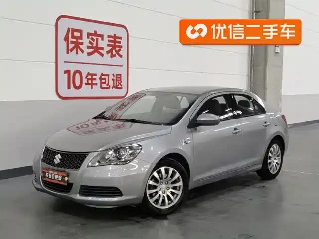 2011 Kizashi 2.4L 2WD CVT Standard Edition
