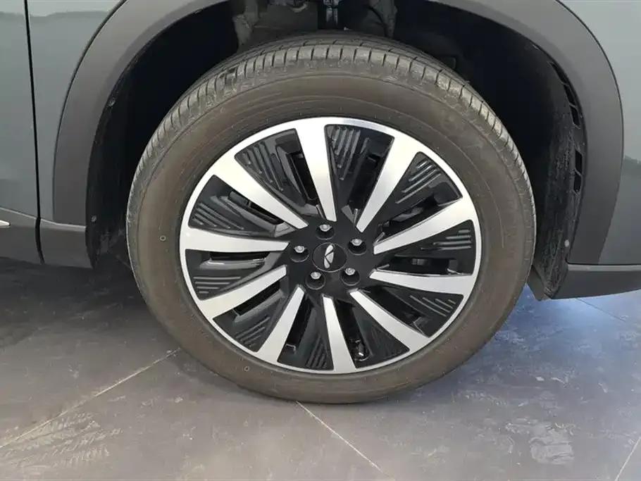 Fengyun T8 2025 1.5T 130km Premium Edition 5-seater — миниатюра 6
