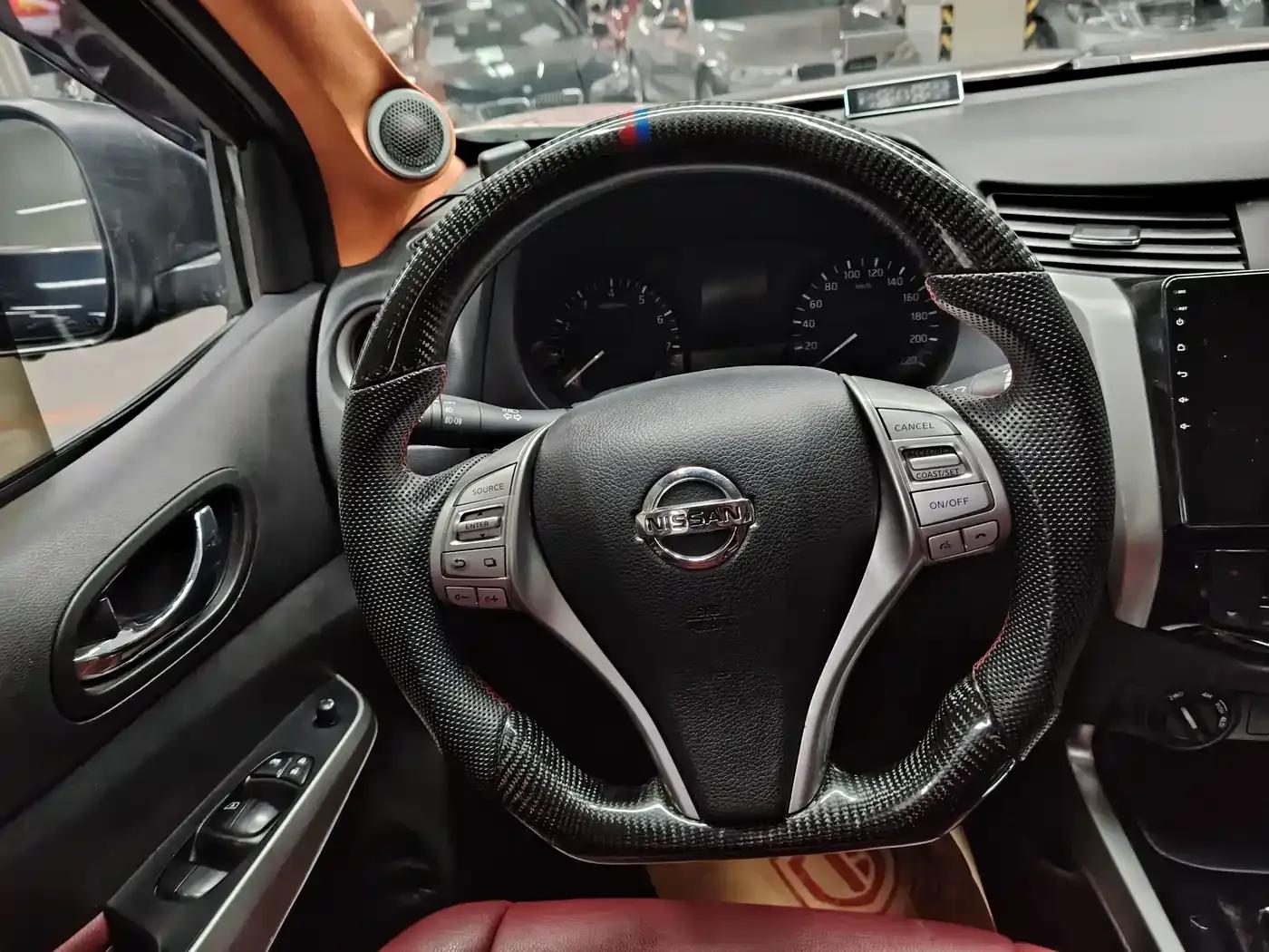 2017 Navara 2.5L Automatic 4WD Luxury Edition QR25 — миниатюра 7