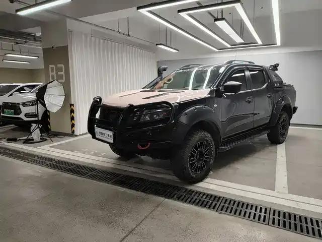 2017 Navara 2.5L Automatic 4WD Luxury Edition QR25