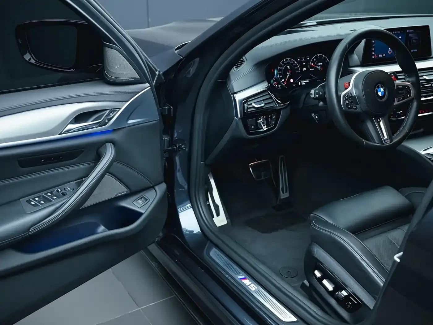 2018 BMW M5 — миниатюра 8