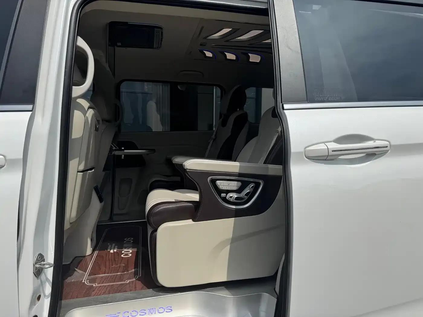 Changan Oushang Keshang 2022 1.5T Automatic Business Edition — миниатюра 12