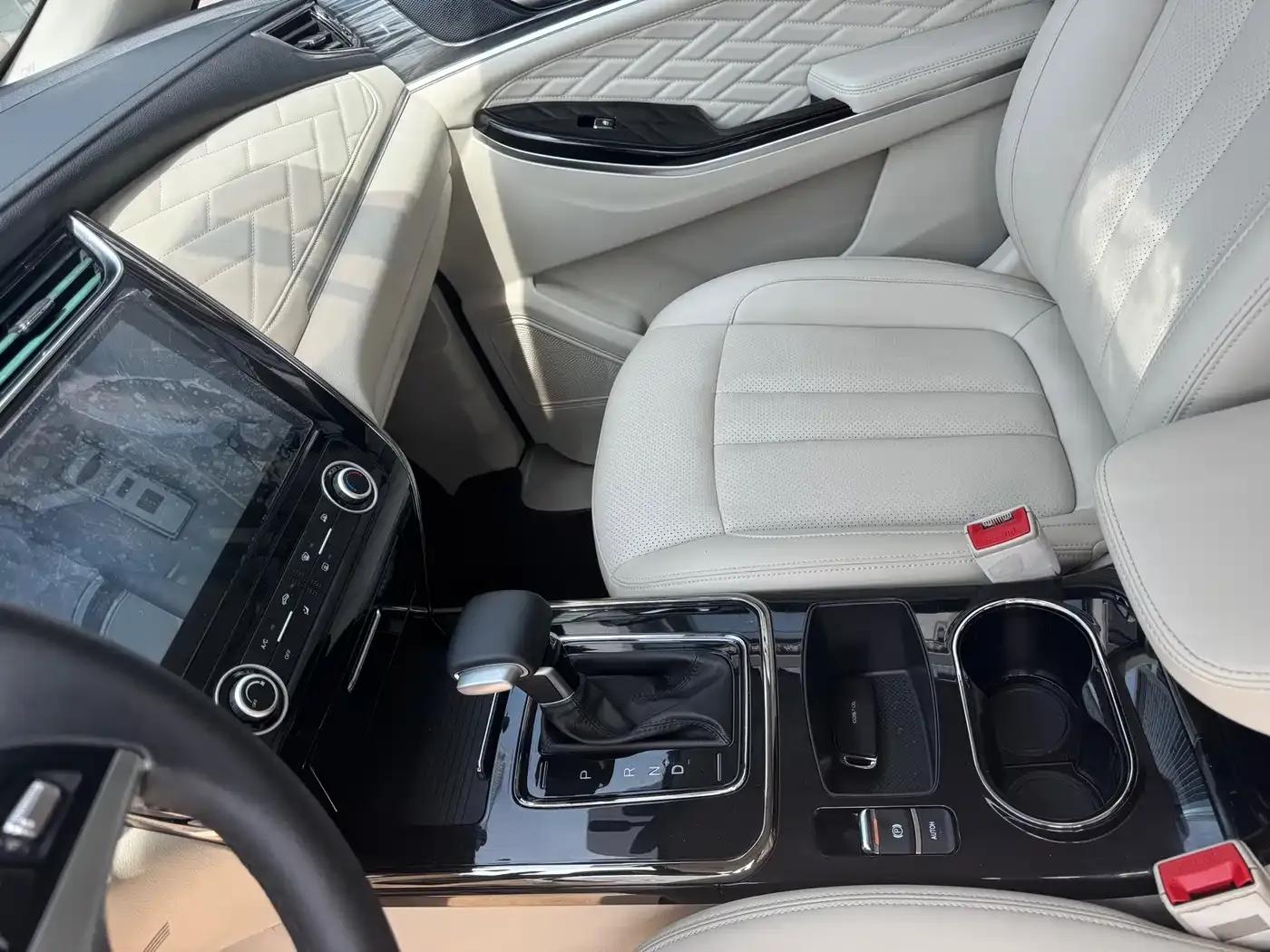 Changan Oushang Keshang 2022 1.5T Automatic Business Edition — миниатюра 10