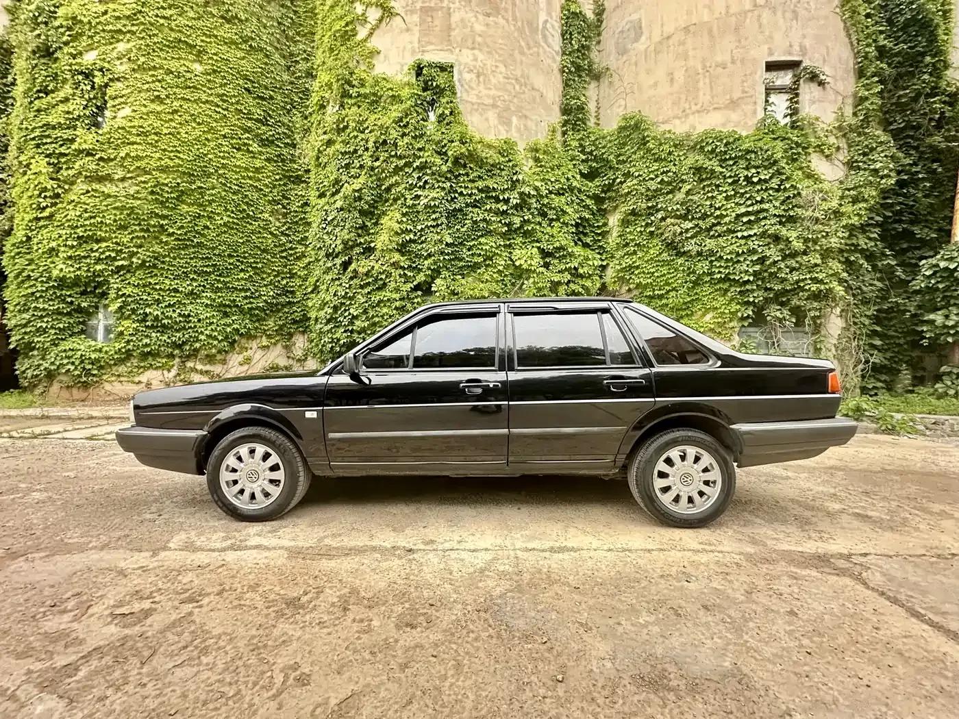 Santana Classic 2009 Model 1.8 Manual — миниатюра 4