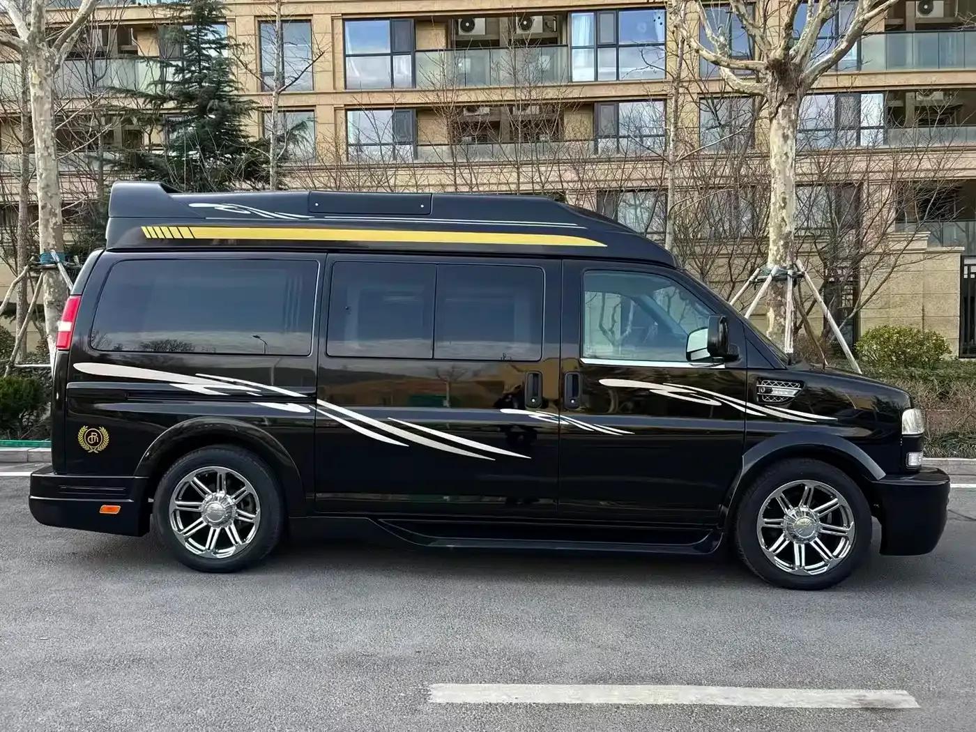 2016 SAVANA 5.3L G660S 4WD Elegant Collection Edition — миниатюра 9
