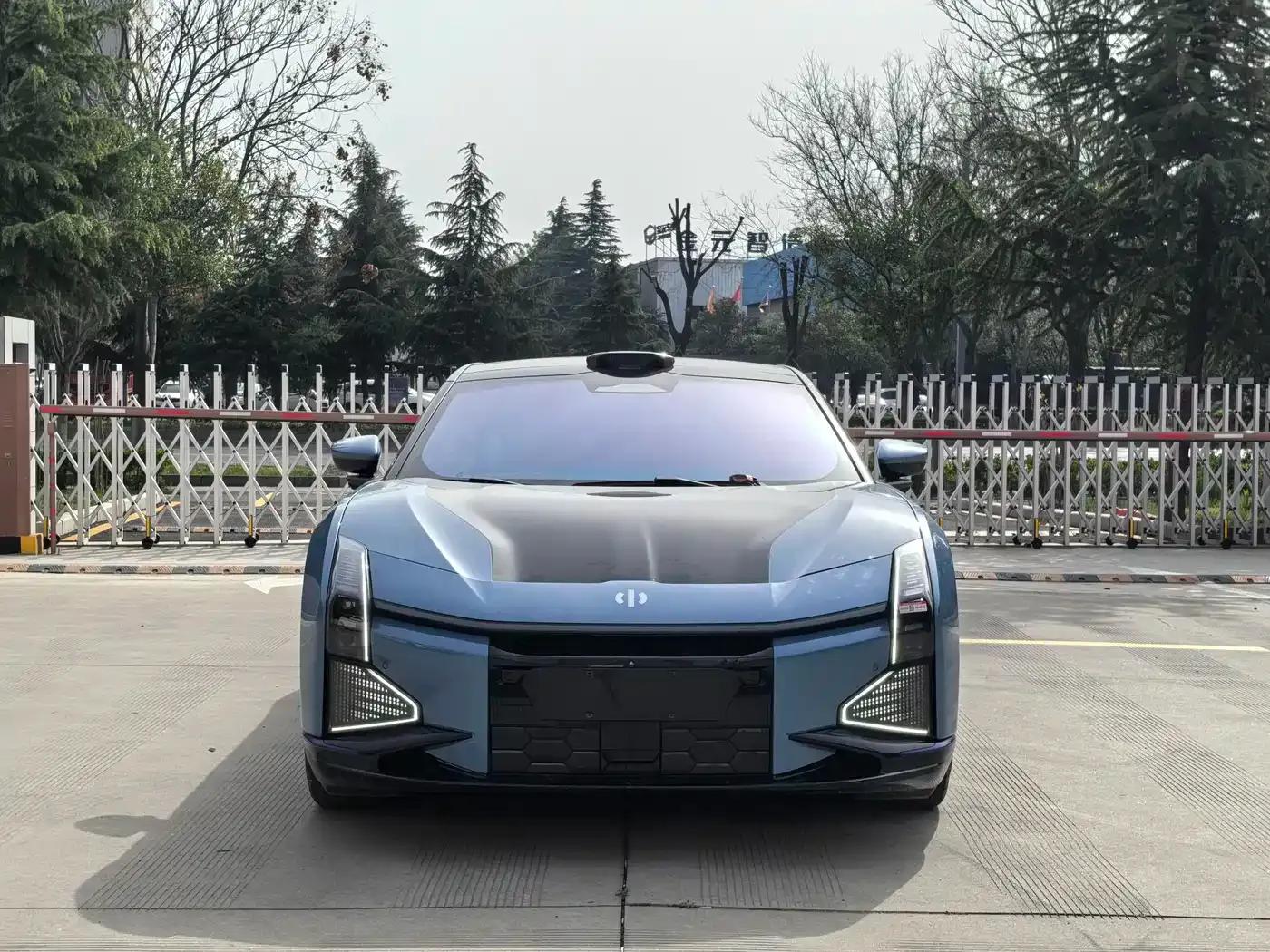 HiPhi Z 2023 Five-Seat Version — миниатюра 2
