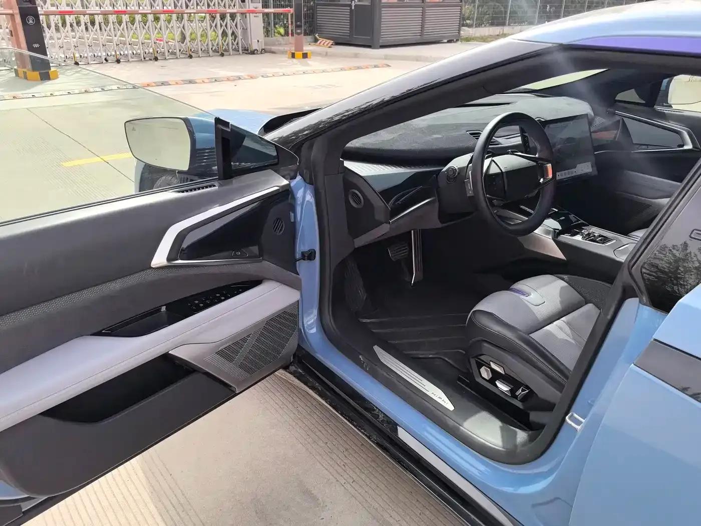 HiPhi Z 2023 Five-Seat Version — миниатюра 12