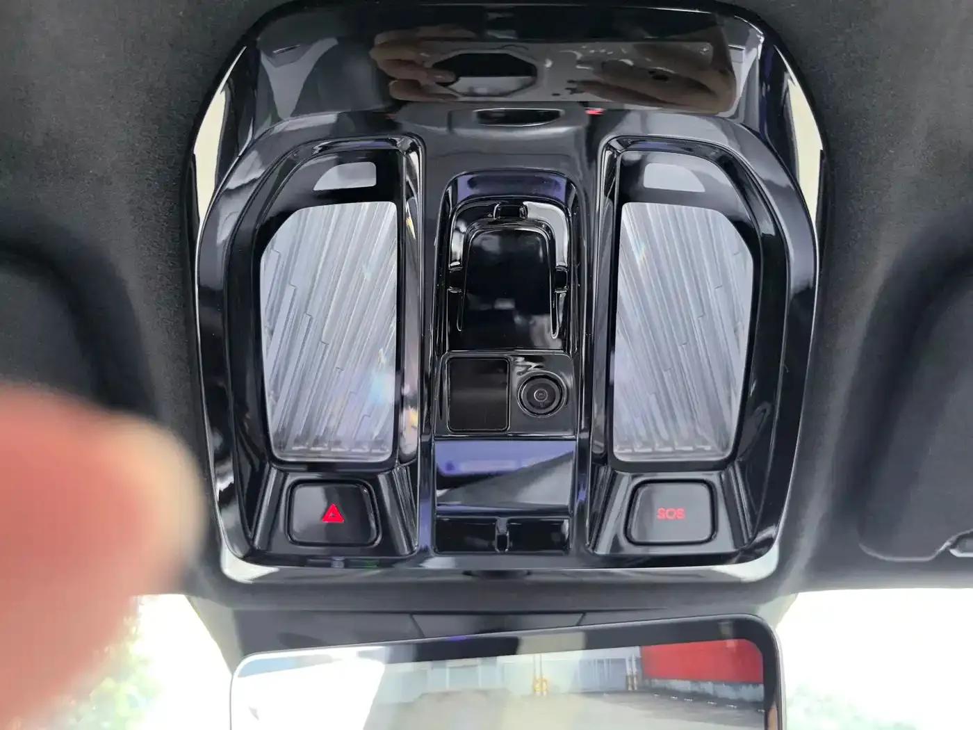 HiPhi Z 2023 Five-Seat Version — миниатюра 17