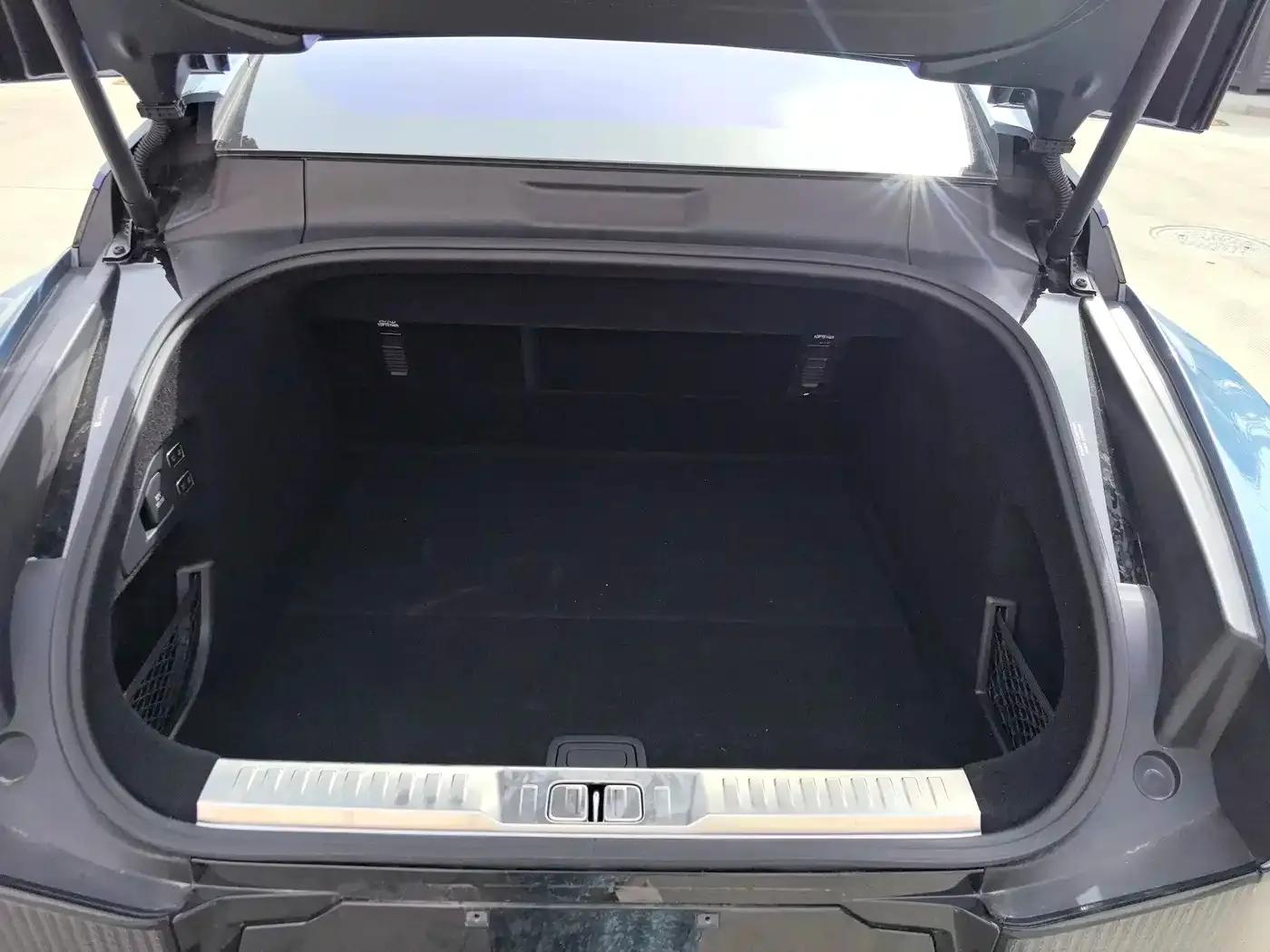HiPhi Z 2023 Five-Seat Version — миниатюра 18
