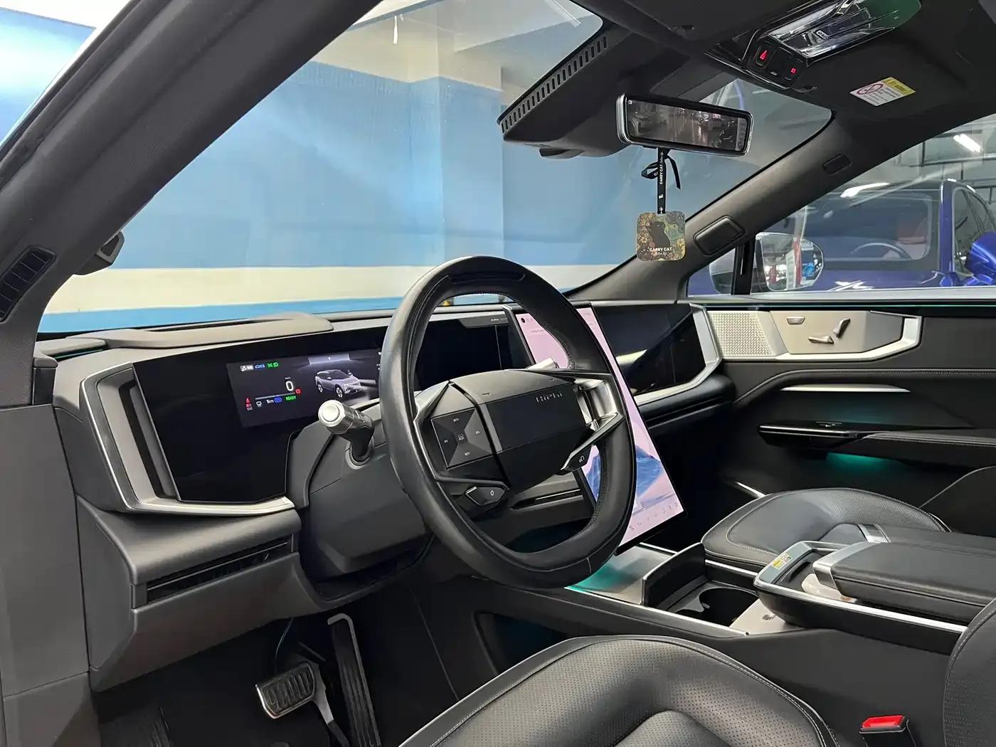 HiPhi Y 2023 560km Pioneer Edition — миниатюра 13