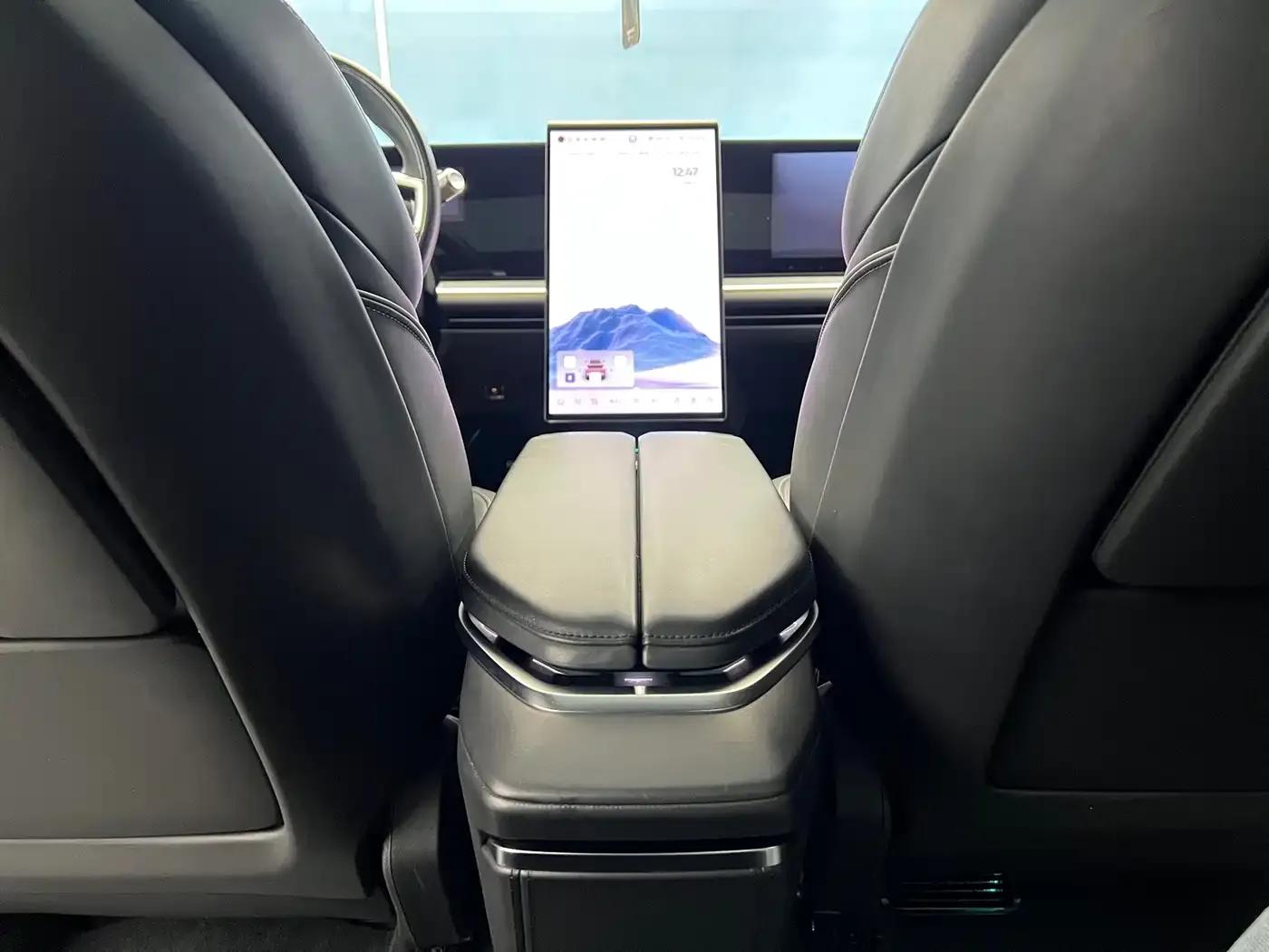 HiPhi Y 2023 560km Pioneer Edition — миниатюра 17