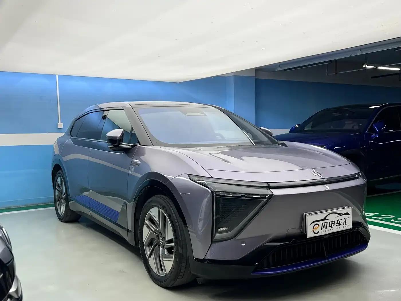 HiPhi Y 2023 560km Pioneer Edition — миниатюра 3