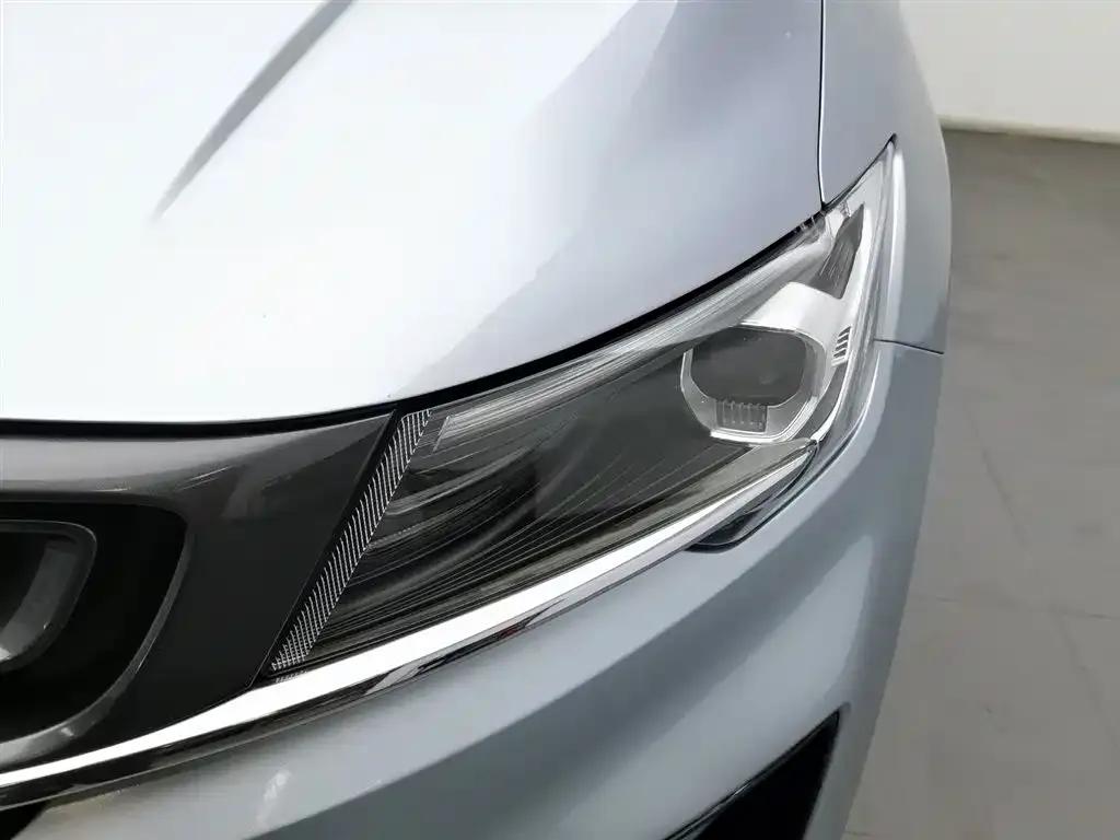 Jiaji New Energy 2019 1.5TD PHEV Premium Edition — миниатюра 7