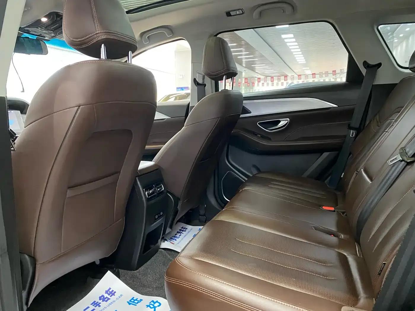 Jetour X95 2024 1.6T DCT Era Edition 7-seater — миниатюра 5