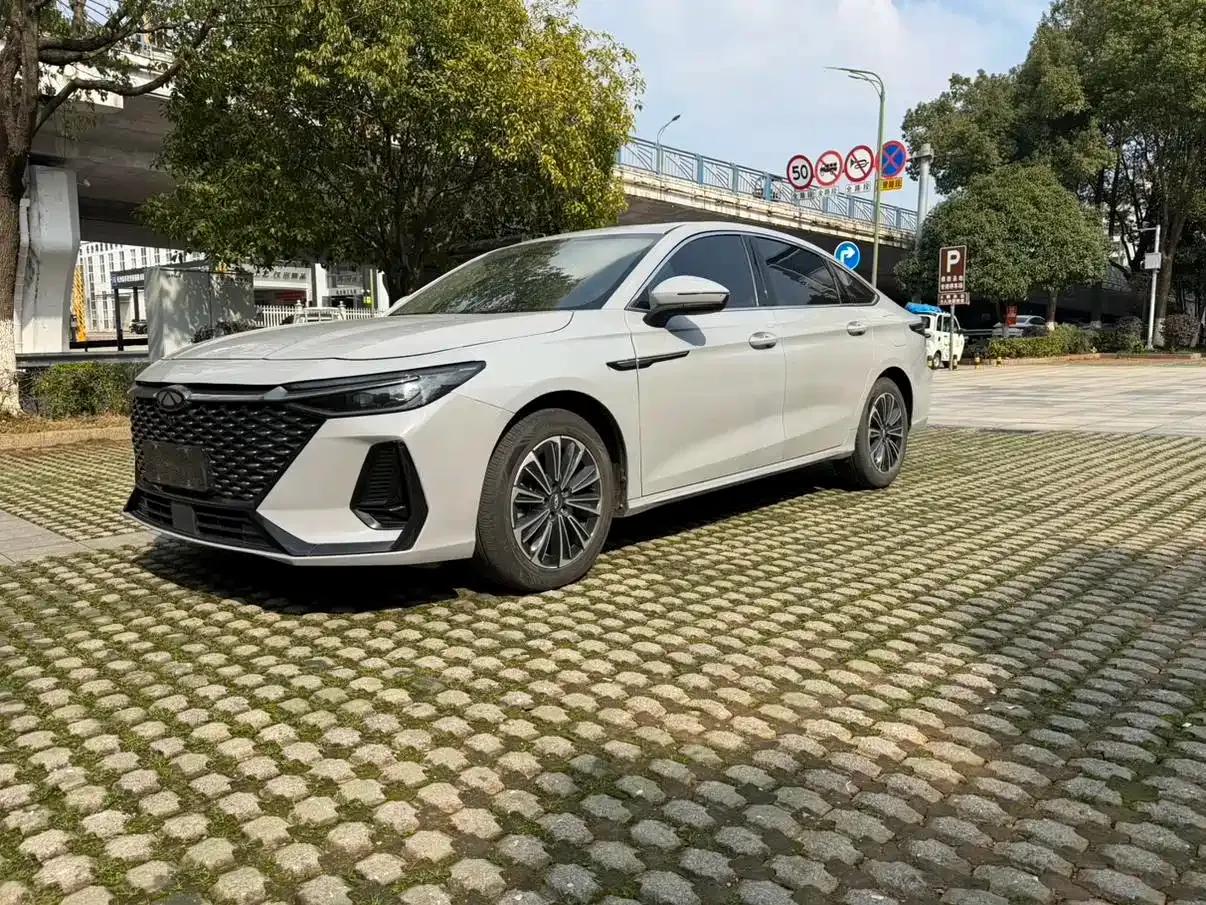 Fengyun A8 2024 Model 127 Wind Chaser Edition — миниатюра 1